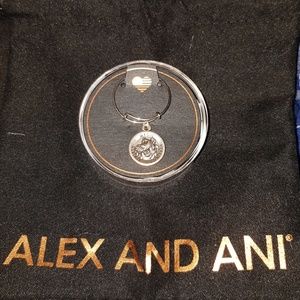 Phoenix. Alex and Ani. 2017. Hardly worn, like new